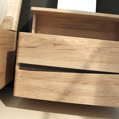 Kensington 4 + 4 Wide Chest of Drawers in Oak.